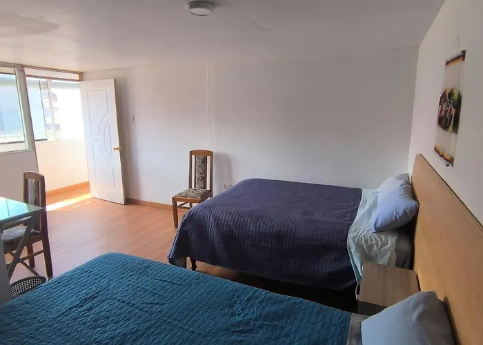 Pensión Qori Nest *